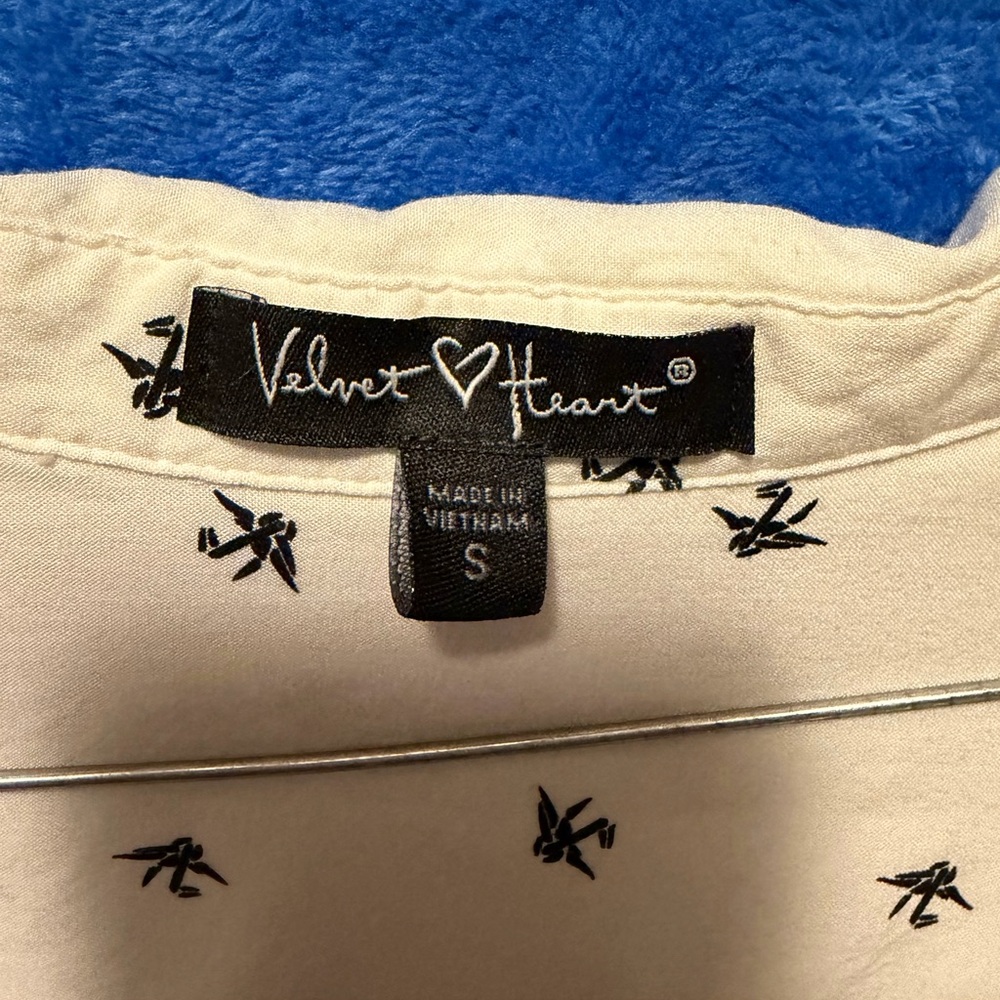 Velvet Heart Cream Top with Black Bird Design